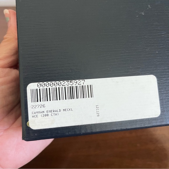 Stauer Cayman Emerald Necklace Green Precious Stones Gems 200 CTW Beautiful - Picture 7 of 8